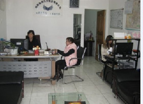 成都助君企業(yè)班車租賃及單位租車服務(wù) 價格透明，專業(yè)可靠